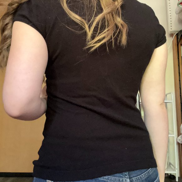 Derek Heart Black Cutout Top - Picture 3 of 5